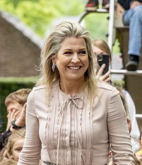 Queen Maxima attends meeting on appropriate care in Austerlitz