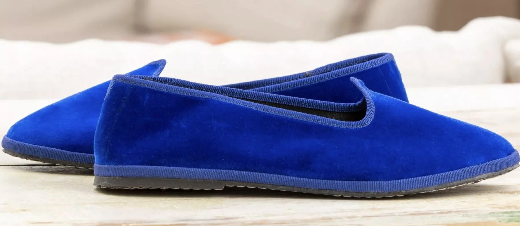 Chatelles Furlane Slippers in Klein Blue