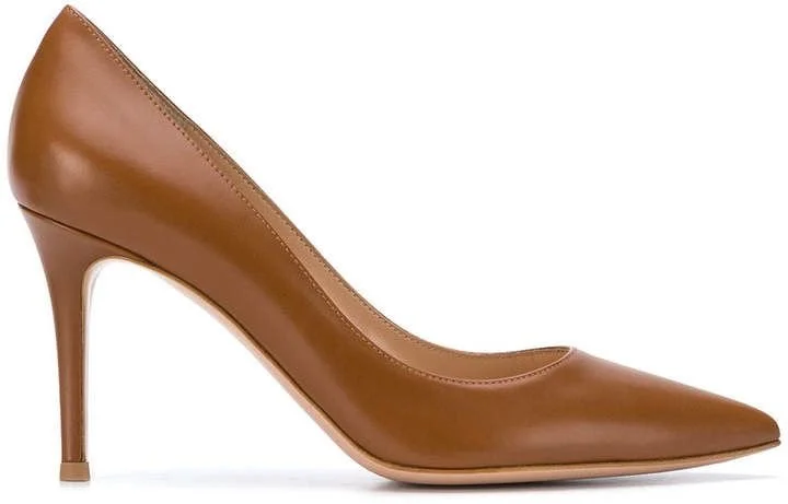 Gianvito Rossi Gianvito 85 Pumps in Burgundy Leather — UFO
