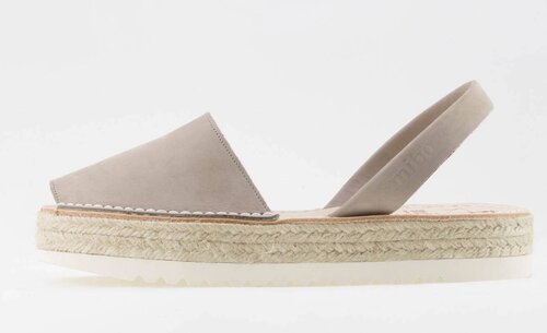 Mibo+Flatform+Avarca+in+Nobuck.jpeg