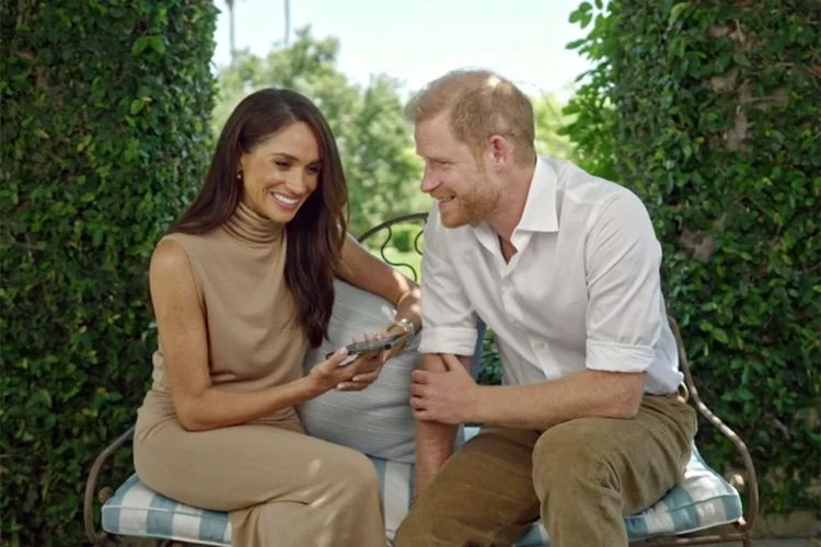 The Duke and Duchess of Sussex announce Responsible Technology Youth Power Fund's grants