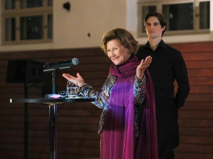 Norwegian Royal Family opens Ridehuset