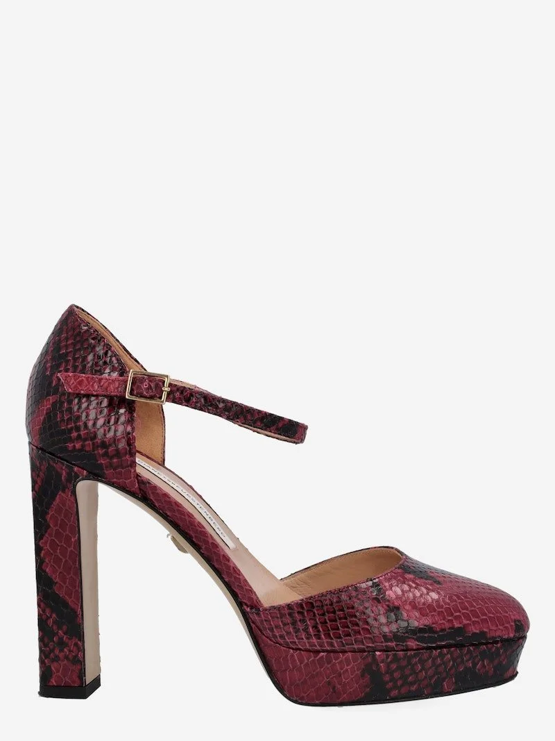 Diane von Furstenberg Mika Pumps in Red Snakeskin