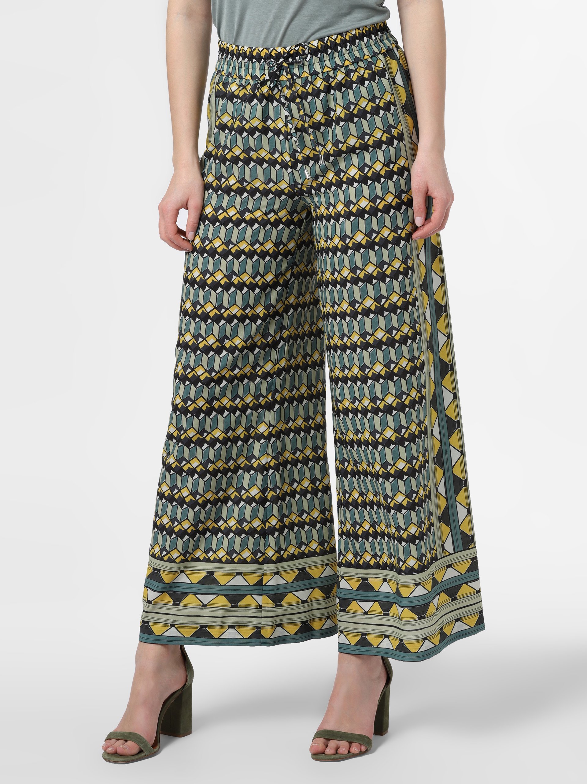 chanel tweed skirt