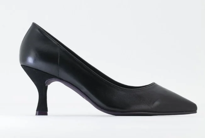 PINKCHICguagua Daniela Pumps in Black