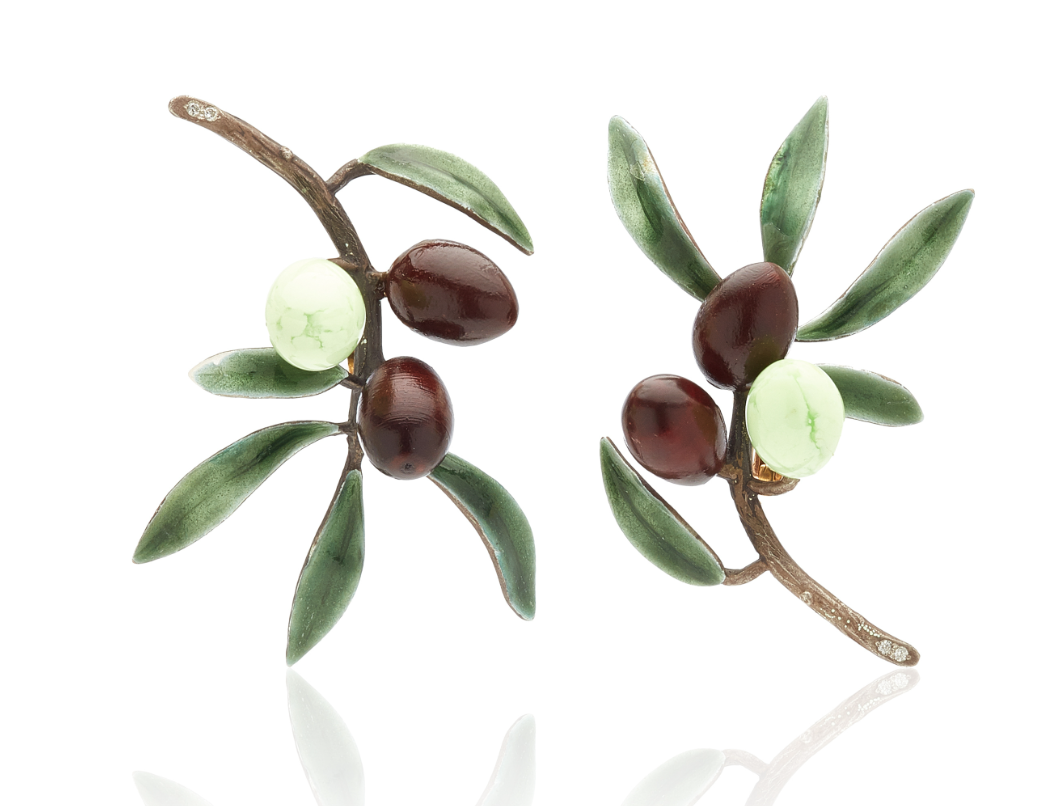Luz Camino Olive Earrings.png