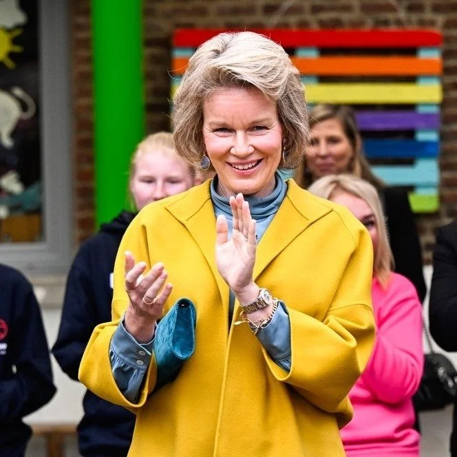 Queen Mathilde visits Mik’Ados Project