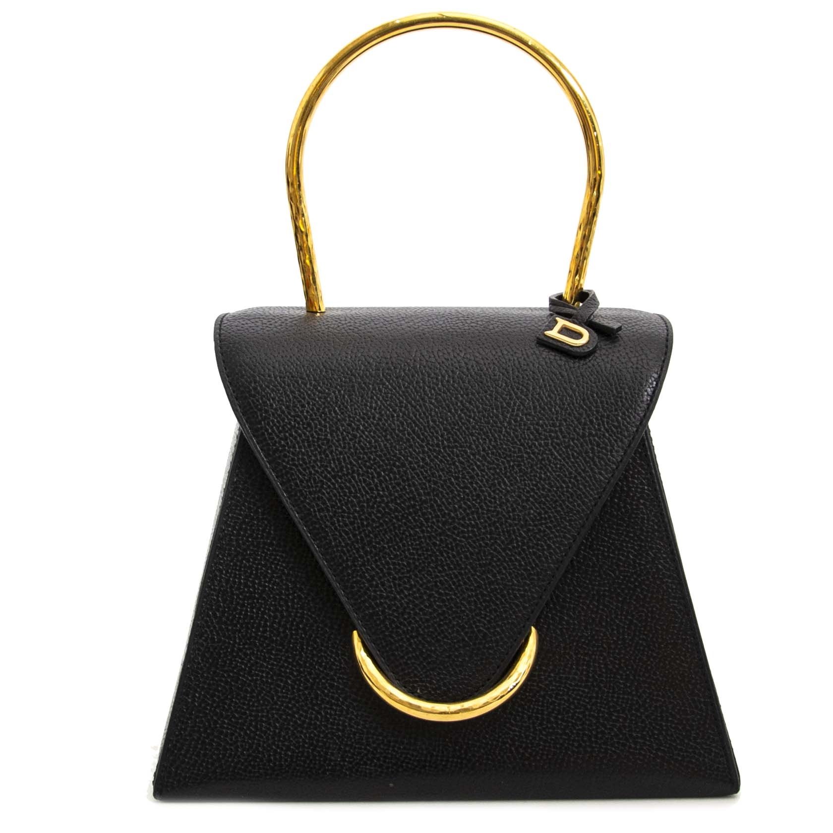 delvaux_triangle_bag_1226_front.jpg