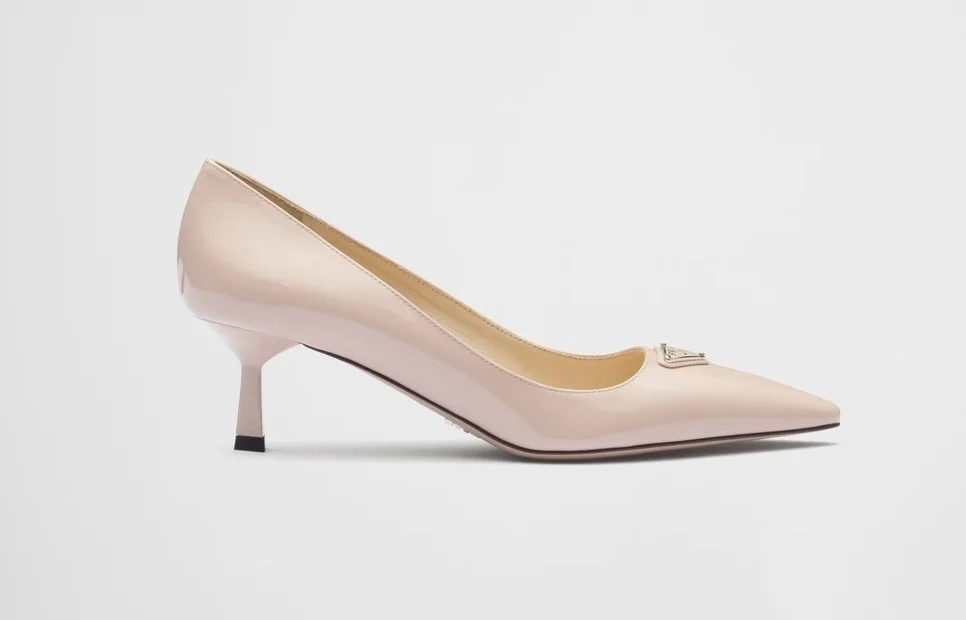 Prada Logo Plaque 55 Pumps in Powder Pink