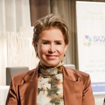 Grand Duchess Maria Teresa attends Bazar International evening