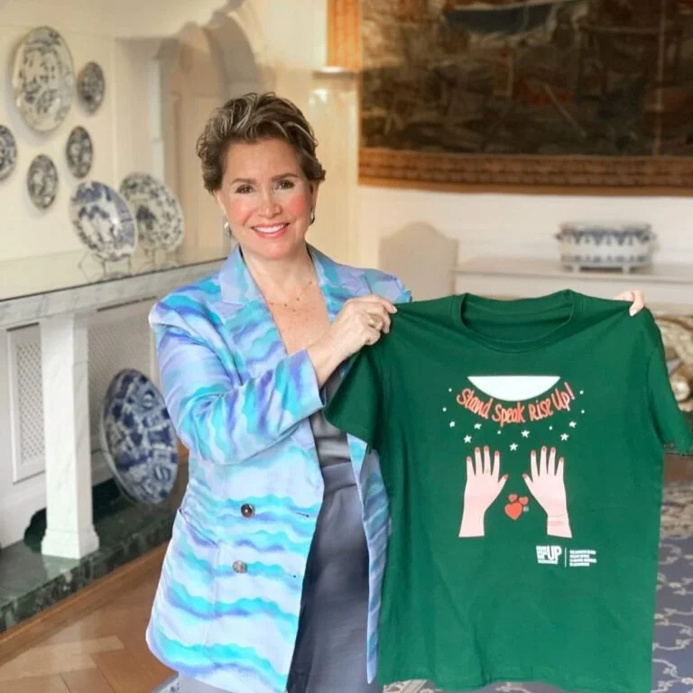 Grand Duchess Maria Teresa supports Thinking of You art installation