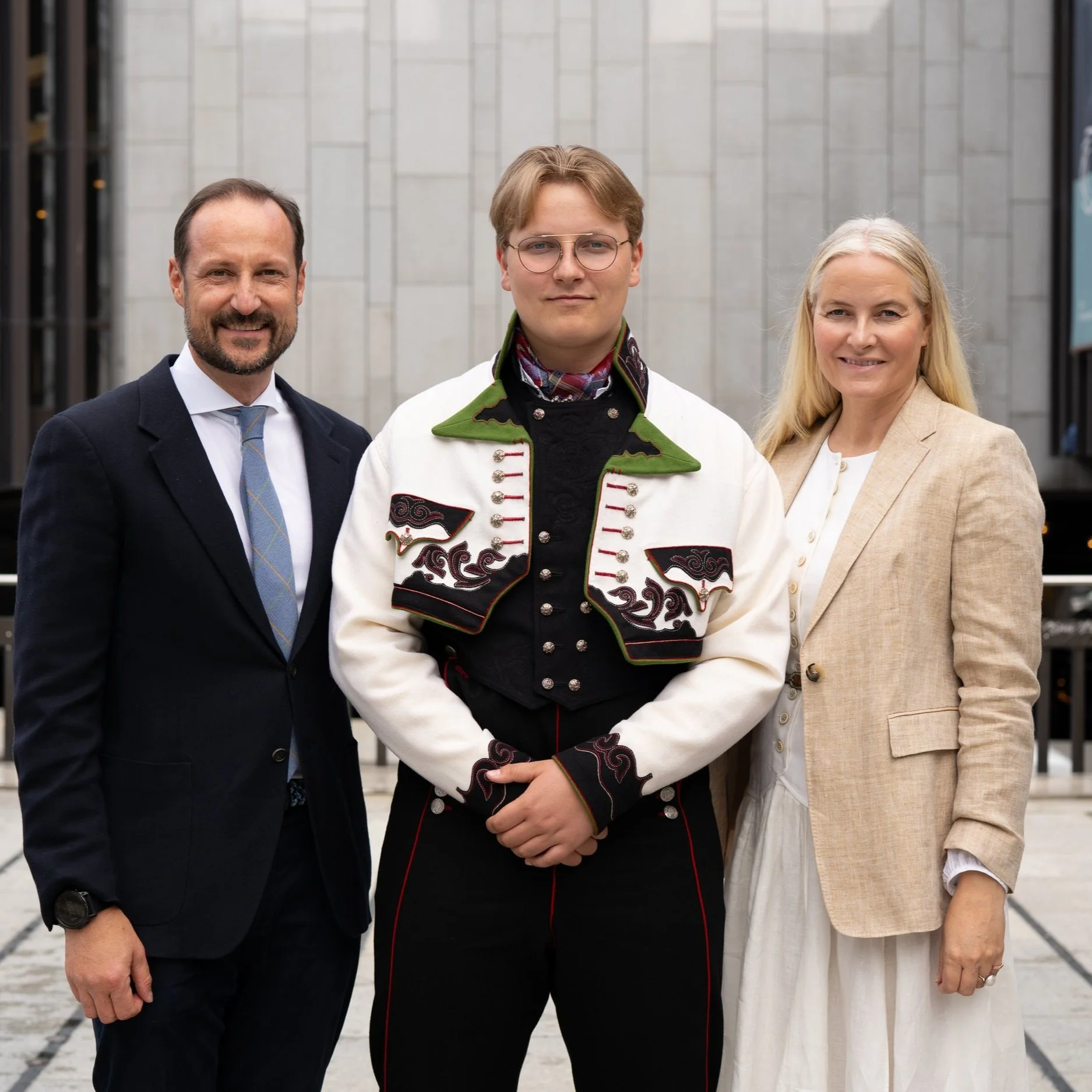 Prince Sverre Magnus graduates from high school