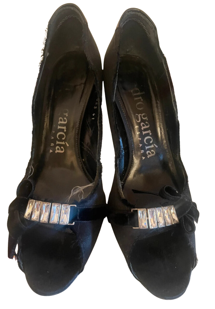 Pedro Garcia Delia Peep-Toe Pumps