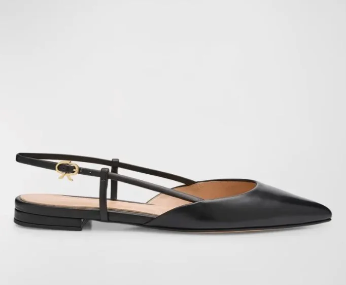 Gianvito Rossi Ascent 05 Flats in Black Leather