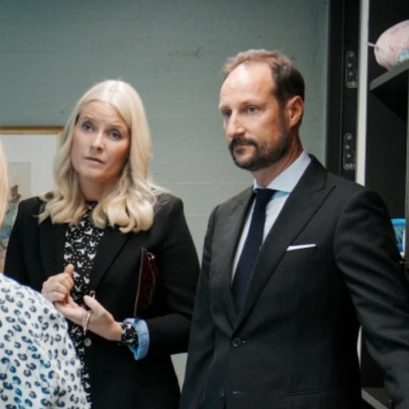 Crown Prince Haakon and Crown Princess Mette-Marit visit Nic Waals Institute
