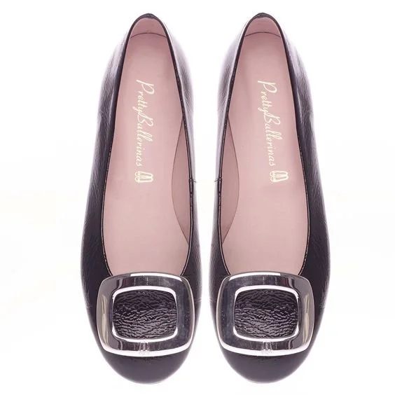 Pretty Ballerinas Rosario Metal Buckle Flats