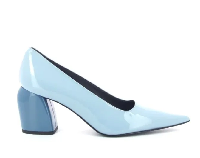 Natan Curved Block Heel Pumps in Light Grey