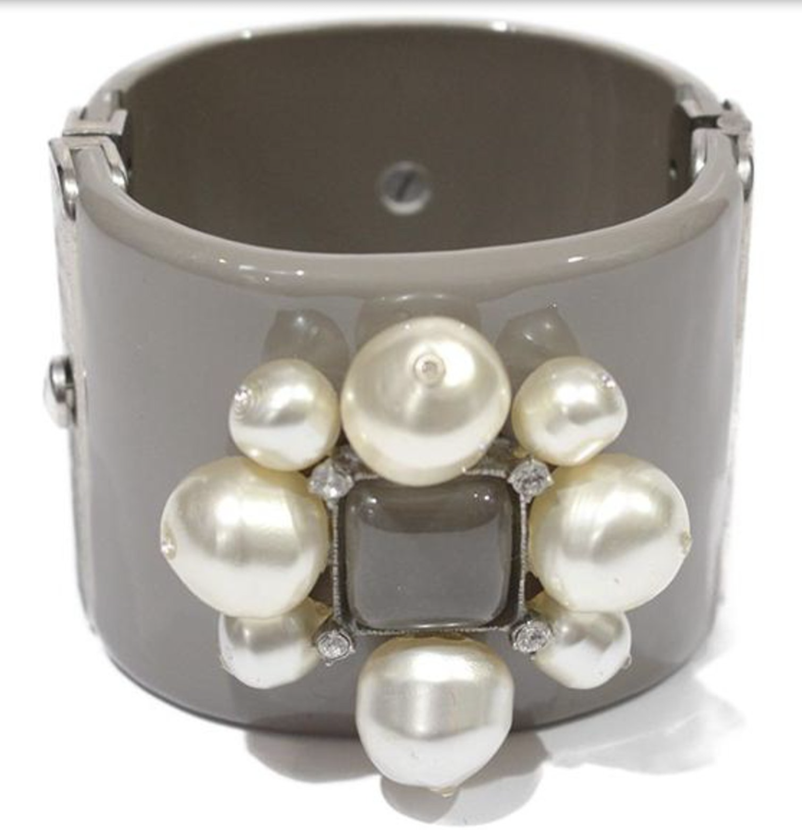 Chanel Bracelet.png