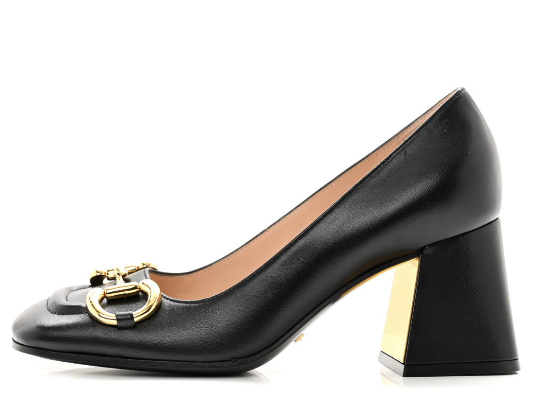 Gucci Pumps.png