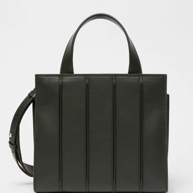 【 MAX MARA 】Whitney Bag 4 レザー スモール プリーツデザイン MAX MARA Whitney Bag 4 small pleated leather tote | NET-A-PORTER