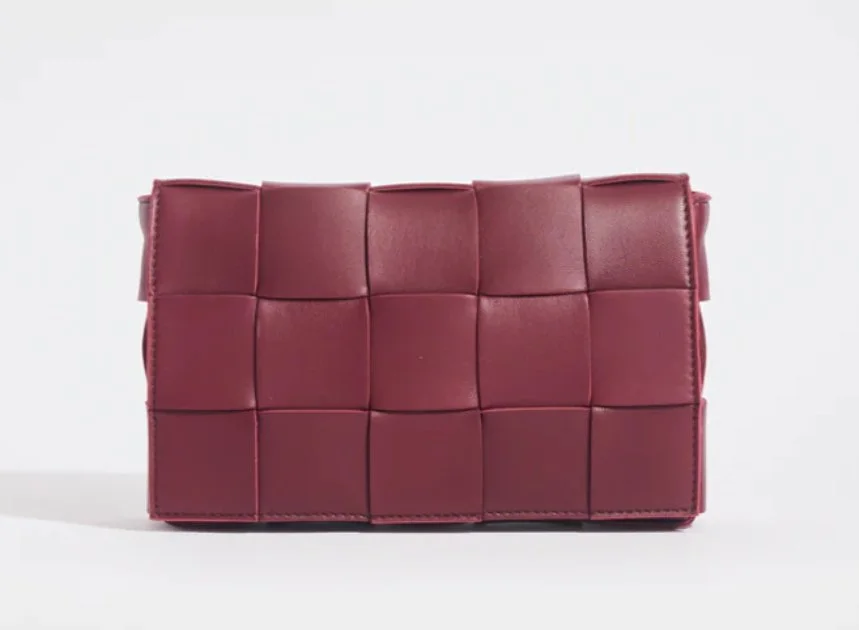 Bottega Veneta Cassette Bag in Bordeaux