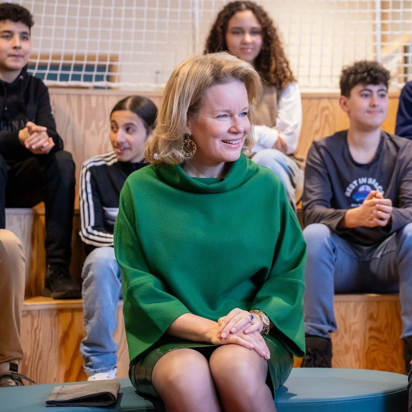 Queen Mathilde visits schools in Vilvoorde and Saint-Gilles