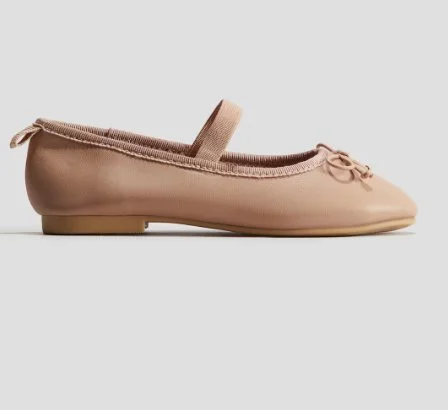 H&amp;M Ballet Pumps in Beige