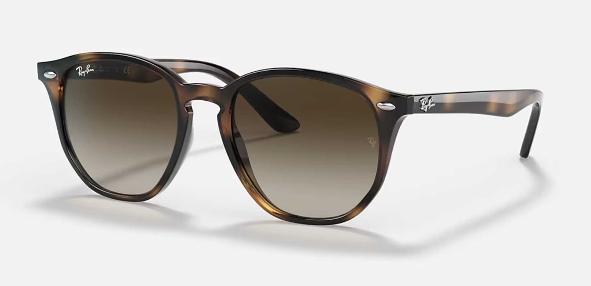 Ray Ban.png
