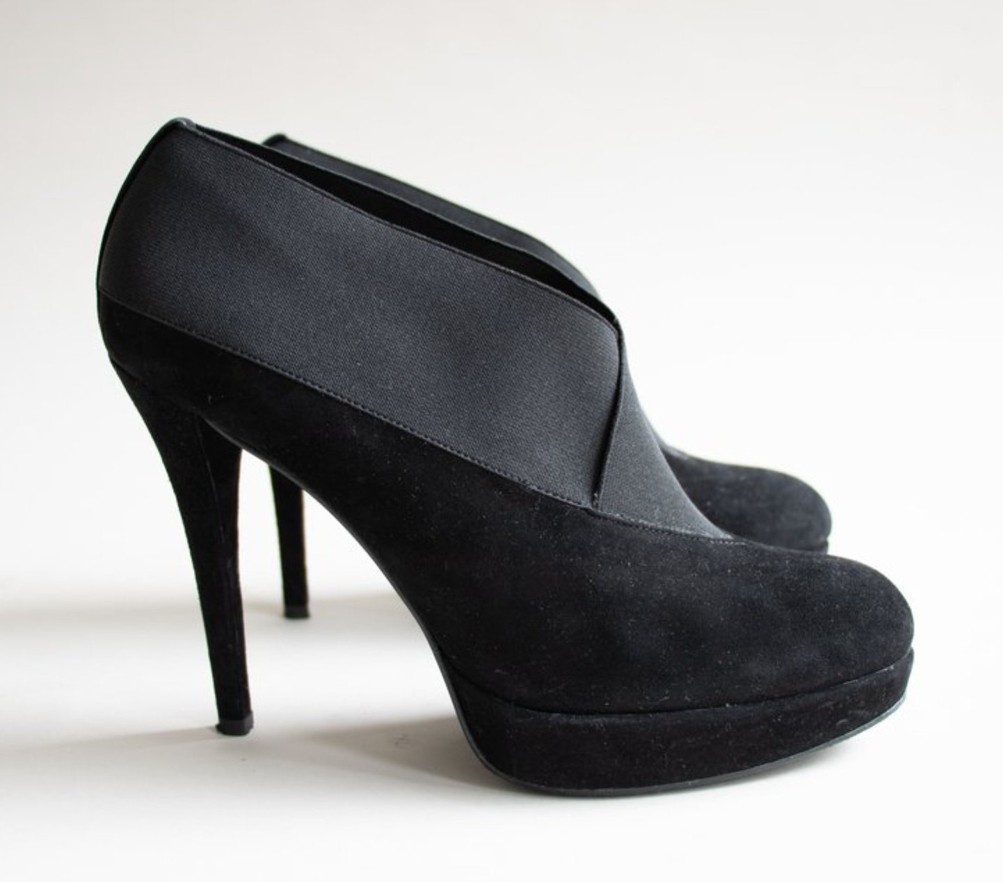 Stuart Weitzman Kilgore Booties