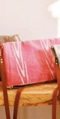 Feel Mallorca Ikat Pochette in Pink