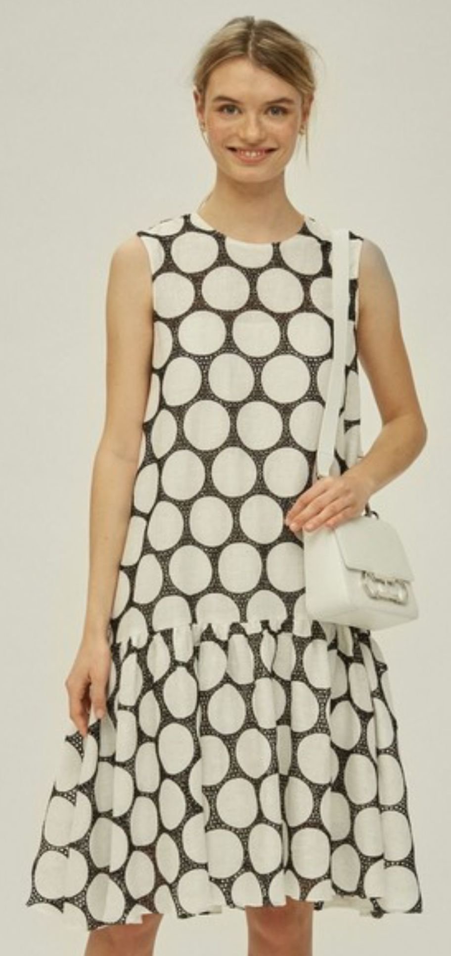 drop waist princess dress Dropped Waist Contrast Bubble Hem Mini Dress Black White main image 0
