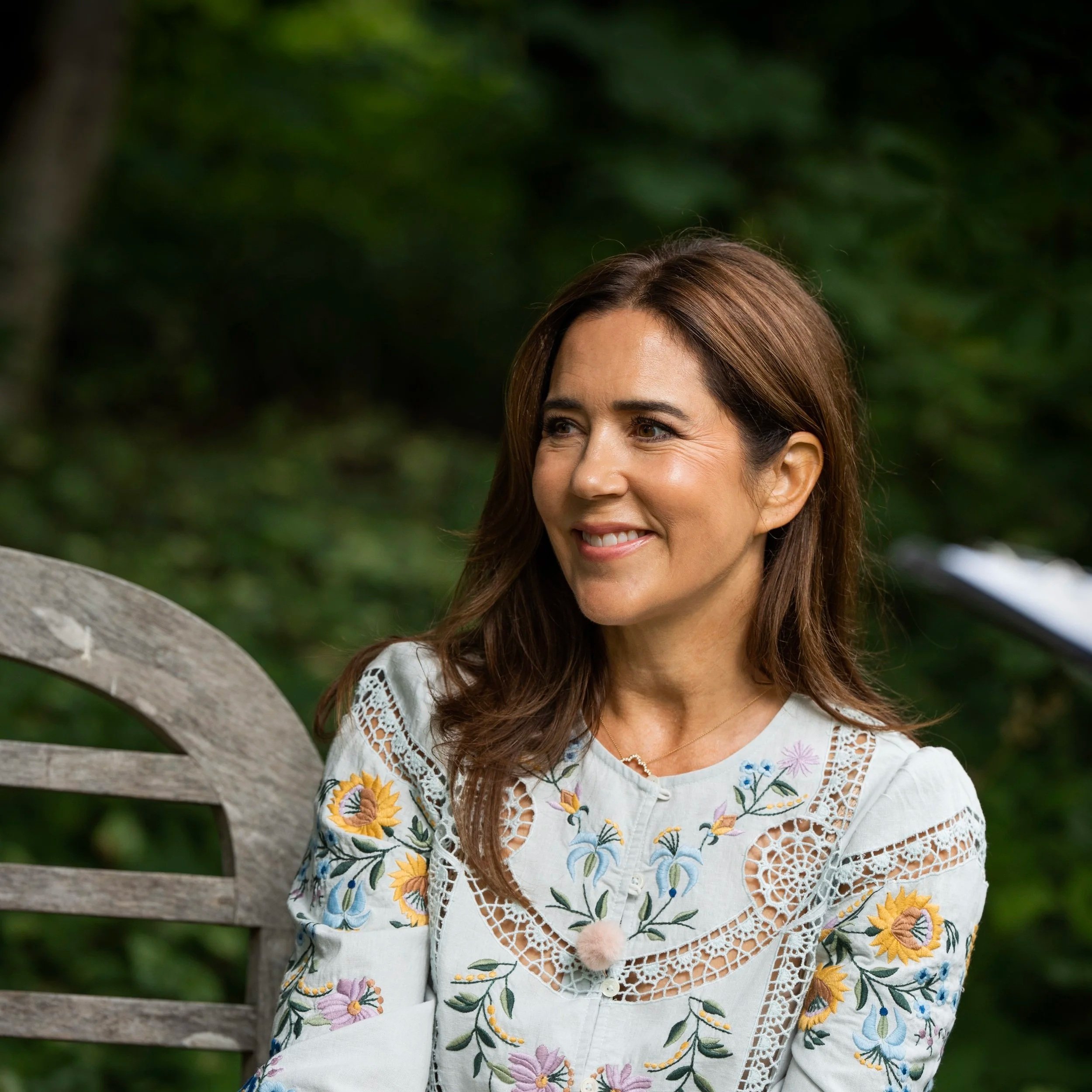 Queen Mary takes part in 'Søren Vester's Garden - Biodiversity and Castle Gardens'