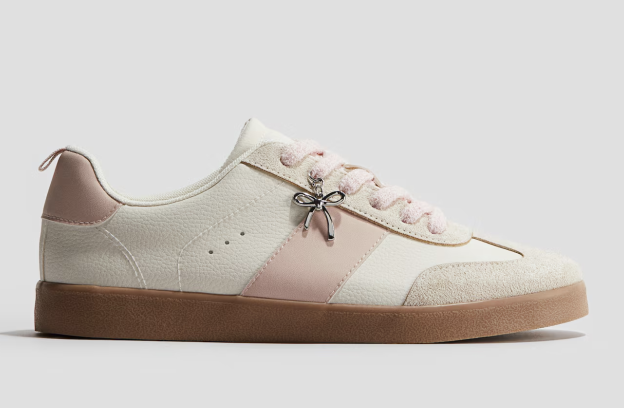 H&M Sneakers.png