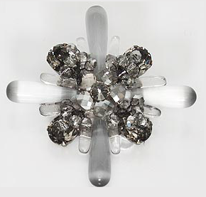 Felipe Varela Grey Brooch
