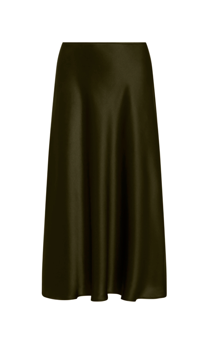 Argent Skirt.png