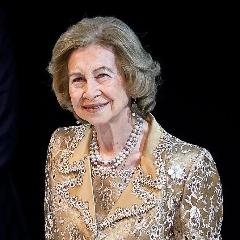 Queen Sofia attends BMW Painting Awards ceremony