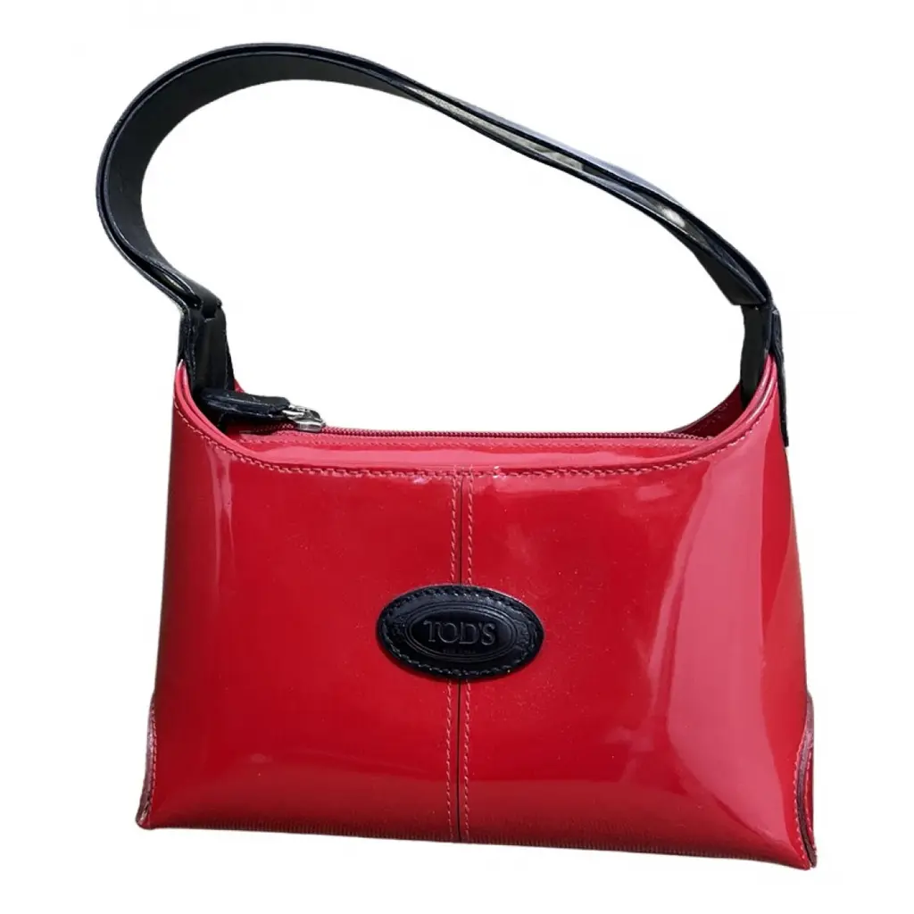 Tod's Small Shoulder Bag in Red Patent Leather.png