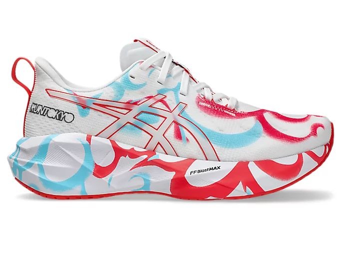 ASICS Novablast 5 Tokyo Shoes in WhiteCoral Reef.png