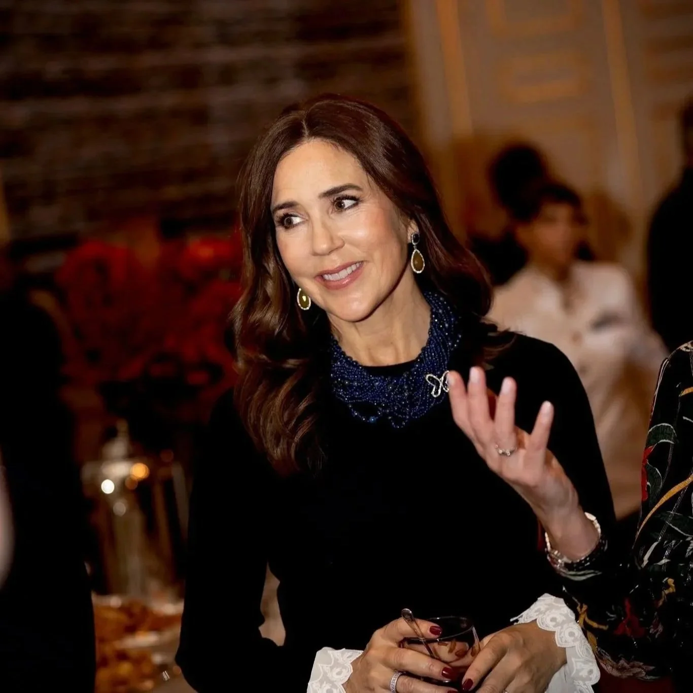 Queen Mary hosts Christmas reception for Mary Fonden partners