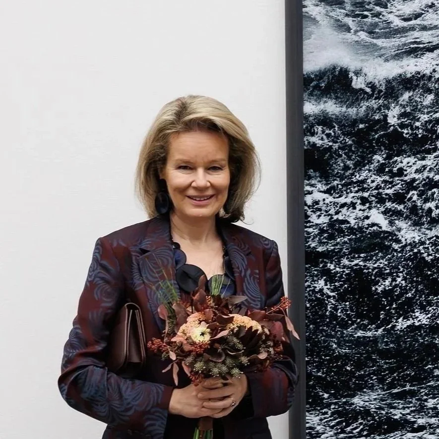 Queen Mathilde visits "Stephan Vanfleteren. Transcripts of a Sea" exhibition