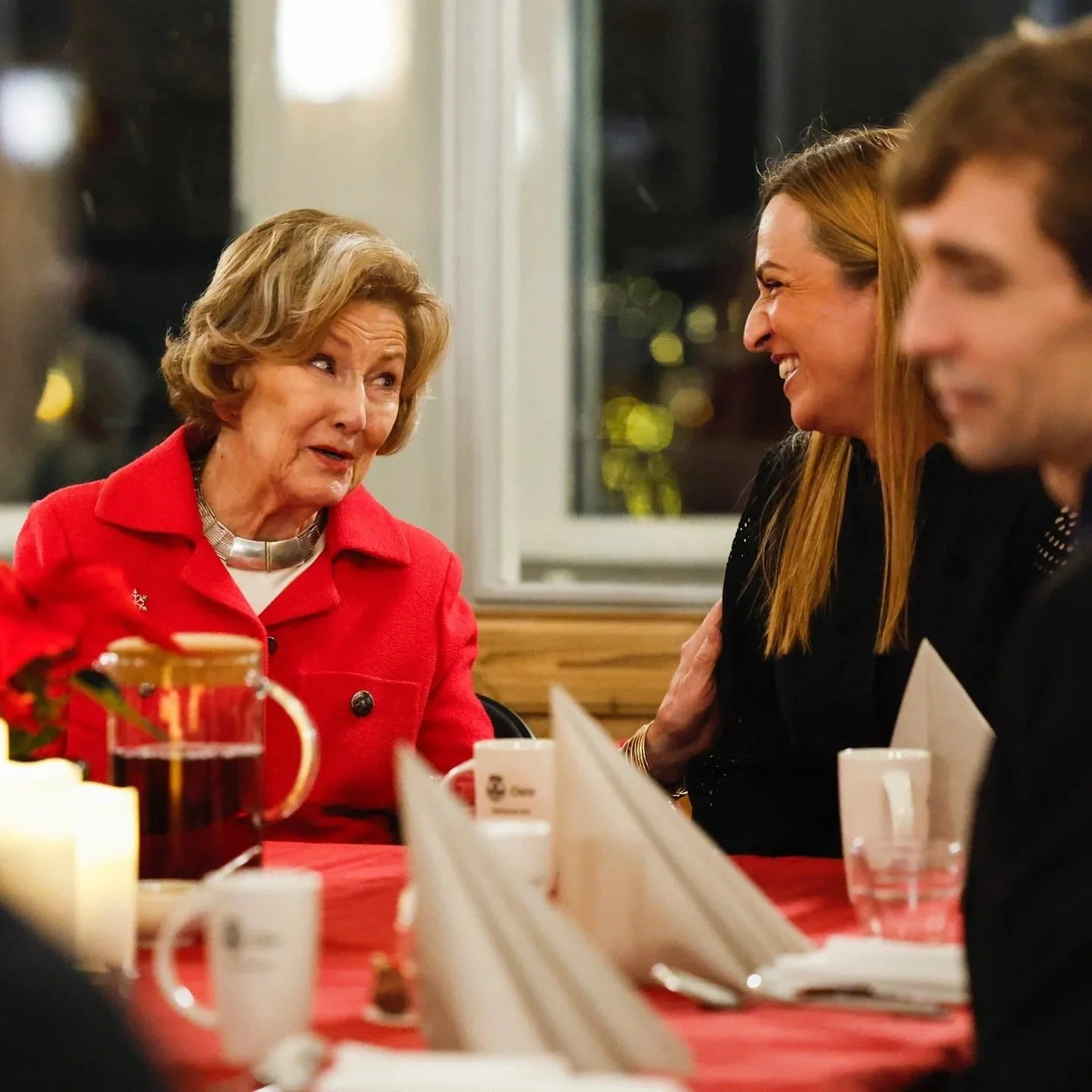 Queen Sonja visits Vinkelveien 7AB care home