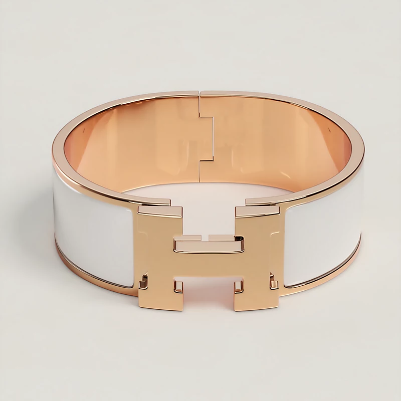 Hermés Clic Clac H Bracelet in Blanc.png