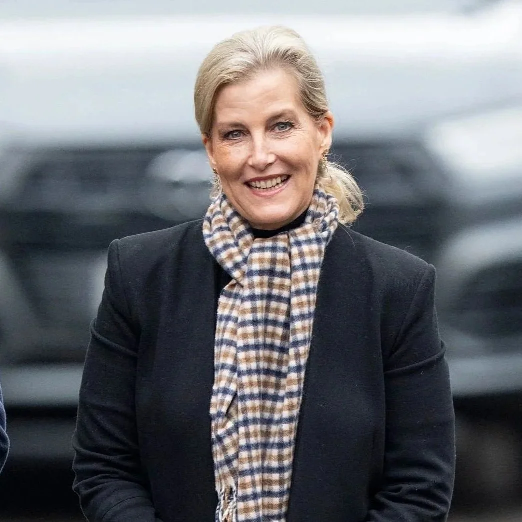 The Duchess of Edinburgh visits England Hockey