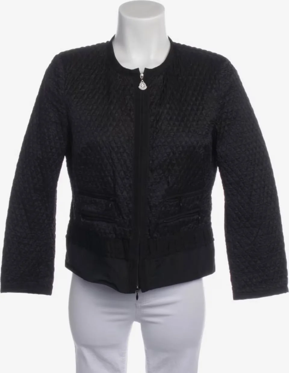 931a4224606da9e71934e1812f96f636 copy.jpg