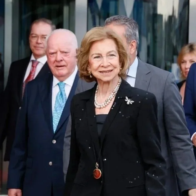 Queen Sofia receives Loro Parque Foundation's Gorilla Prize