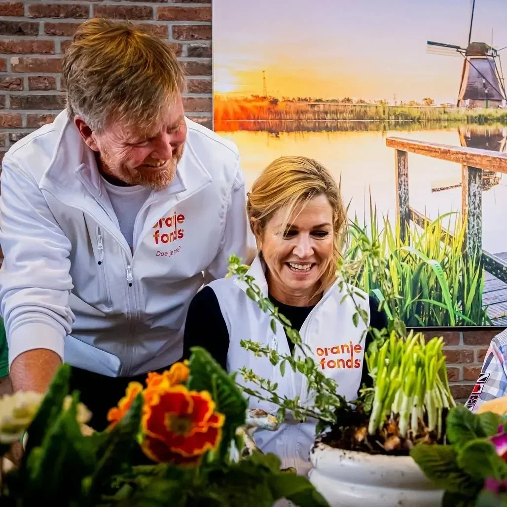 King Willem-Alexander and Queen Maxima take part in NLdoet