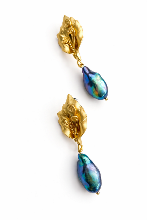 Hector Lion Large Matte Floral Studs With Peacock Baroque Pearls