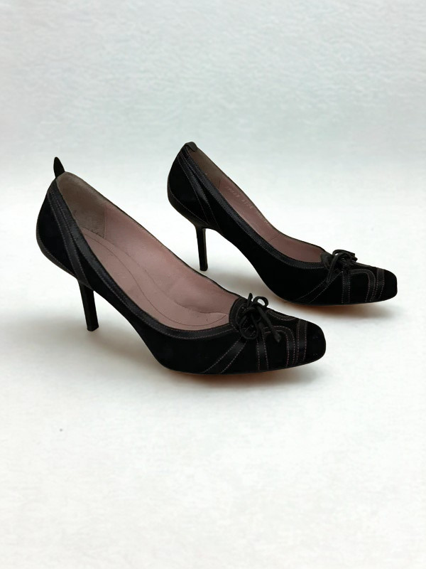 Farrutx Leather Embellished Pumps