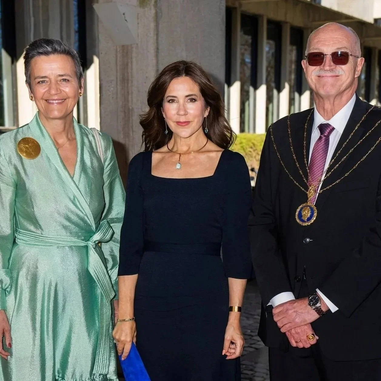 Queen Mary meets First Lady of Germany and attends DTU's Annual Party