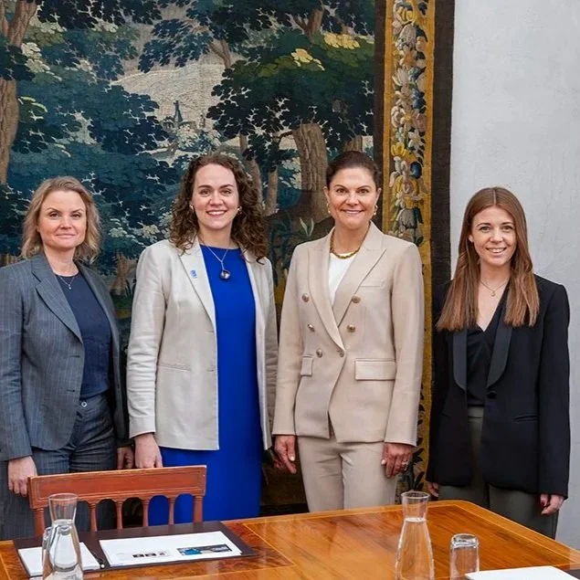 Crown Princess Victoria hosts meeting with Wateraid representatives